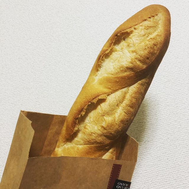 飛び出せ！フランスパン！
