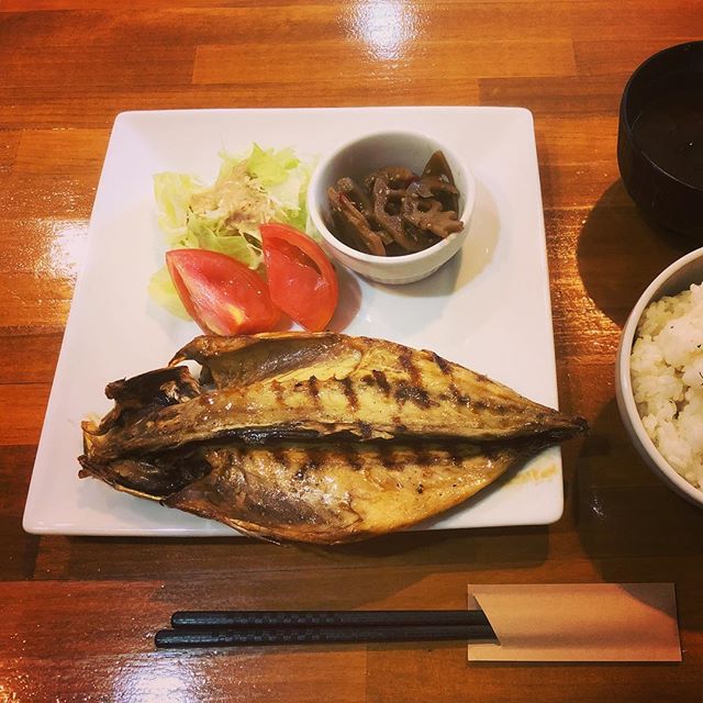 開かれたアジをいただきました